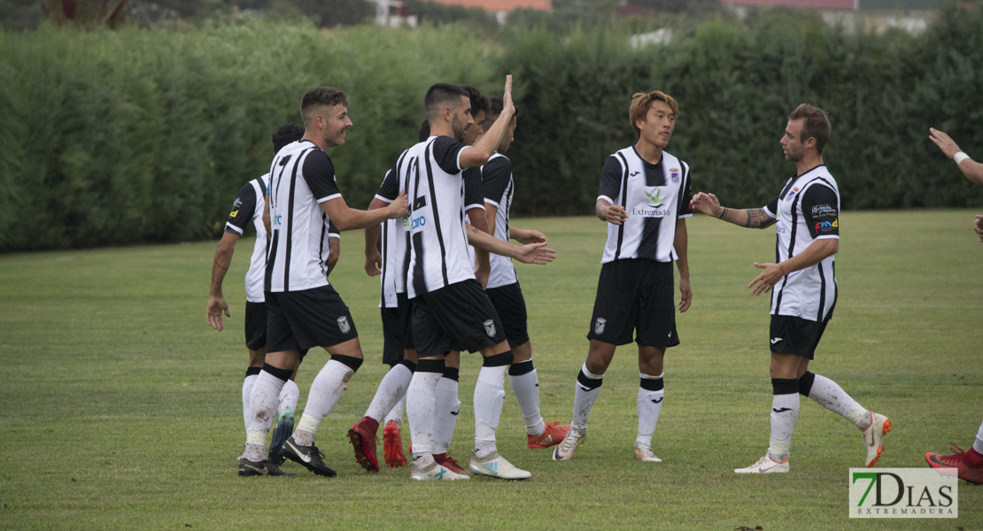 Imágenes del Racing Valverdeño 0 - 3 CD. Badajoz