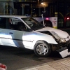 Pierde el control de su turismo impactando contra un coche y una farola en Badajoz