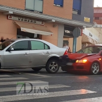 Heridos leves en una colisión en San Roque (Badajoz)