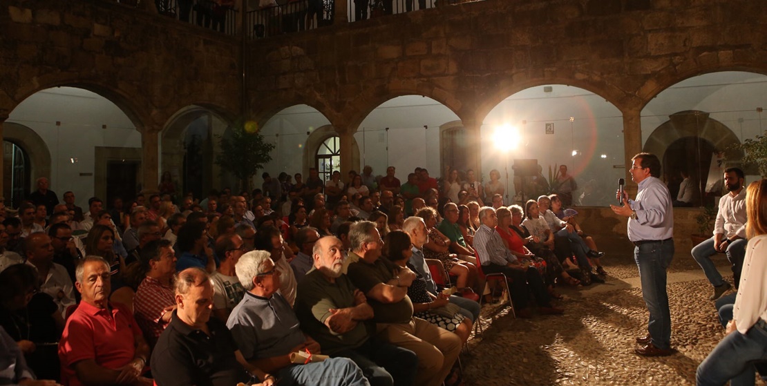 Los socialistas cacereños celebran el centenario de su agrupación