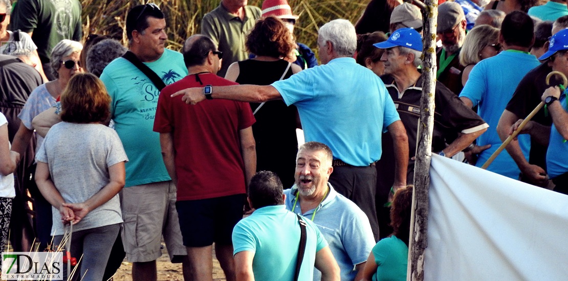 Colectivos, políticos y ciudadanos piden un río Guadiana sin camalote