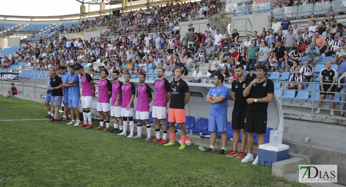 Imágenes del CD. Badajoz 0 - 1 Recreativo de Huelva