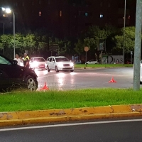 Accidente en la rotonda de la fuente Isabel de Portugal (Badajoz)