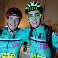 La Escuela de Ciclismo Cáceres Bike consigue completar una de las pruebas más duras del mundo