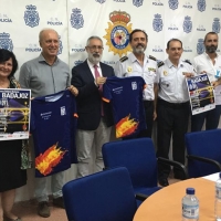 La Policía Nacional aúna el binomio deporte y solidaridad en Badajoz