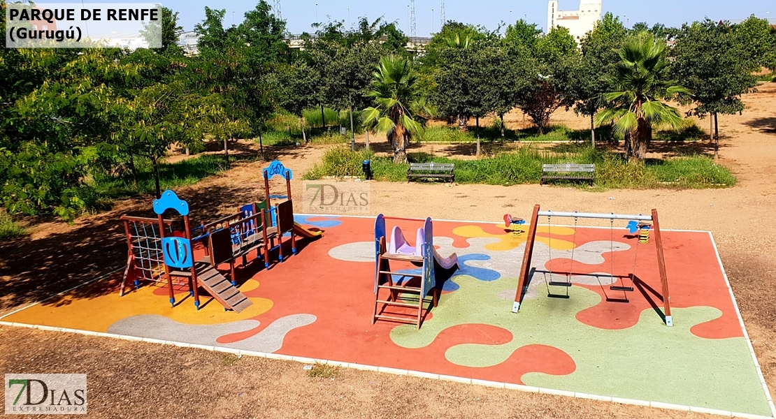 Desidia y abandono en los parques de Badajoz