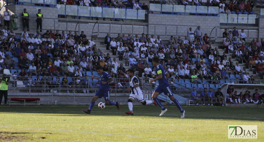 Imágenes del CD. Badajoz 0 - 0 Marbella