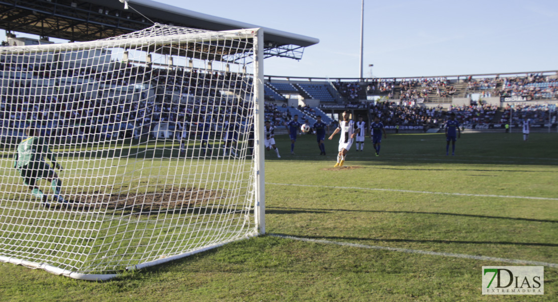 Imágenes del CD. Badajoz 0 - 0 Marbella