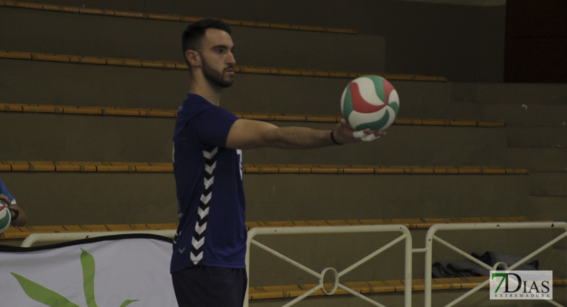 Imágenes del Pacense Voleibol - CV Emeve