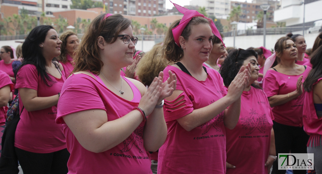 Imágenes del Zumba solidario contra el cáncer