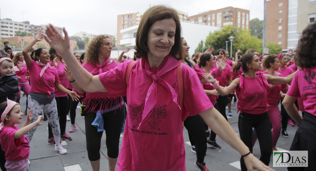 Imágenes del Zumba solidario contra el cáncer