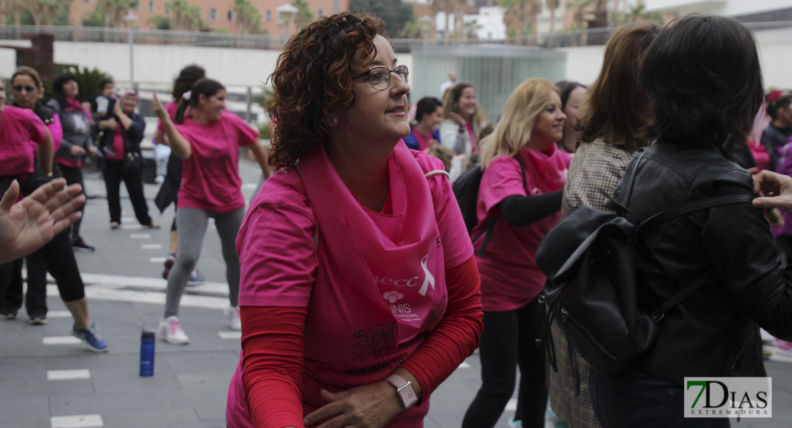 Imágenes del Zumba solidario contra el cáncer