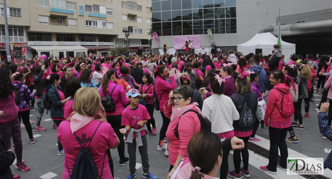 Imágenes del Zumba solidario contra el cáncer