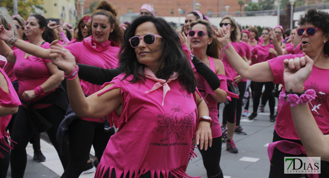 Imágenes del Zumba solidario contra el cáncer