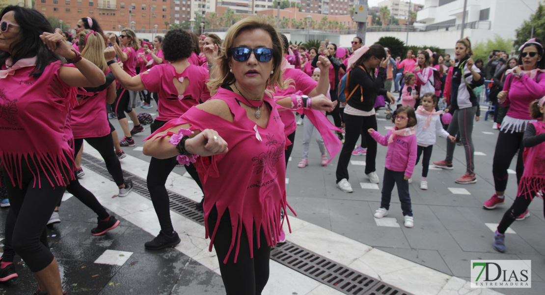 Imágenes del Zumba solidario contra el cáncer