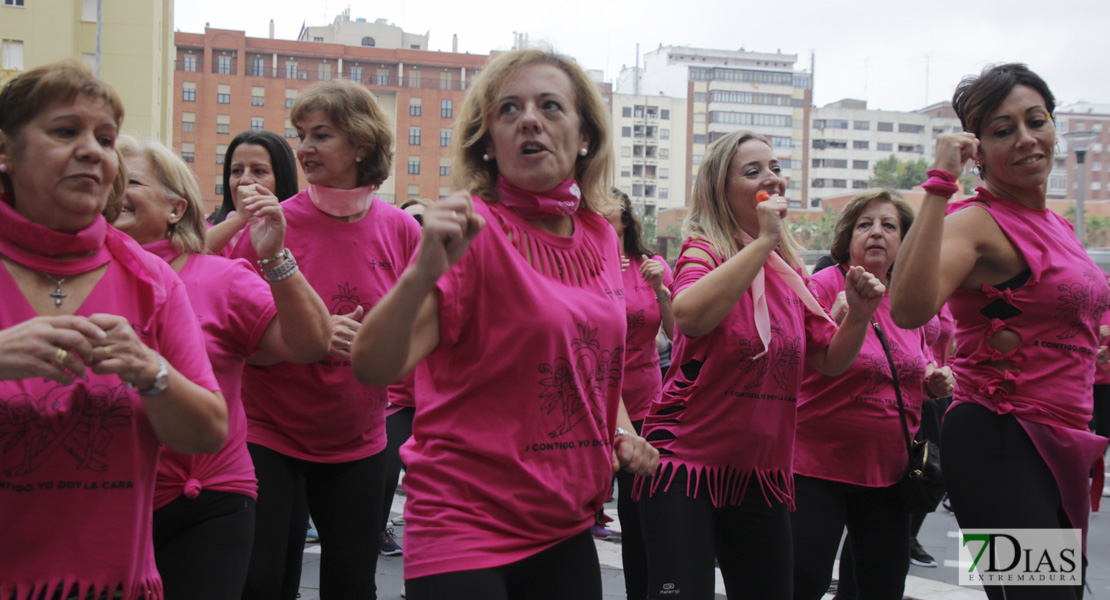 Imágenes del Zumba solidario contra el cáncer