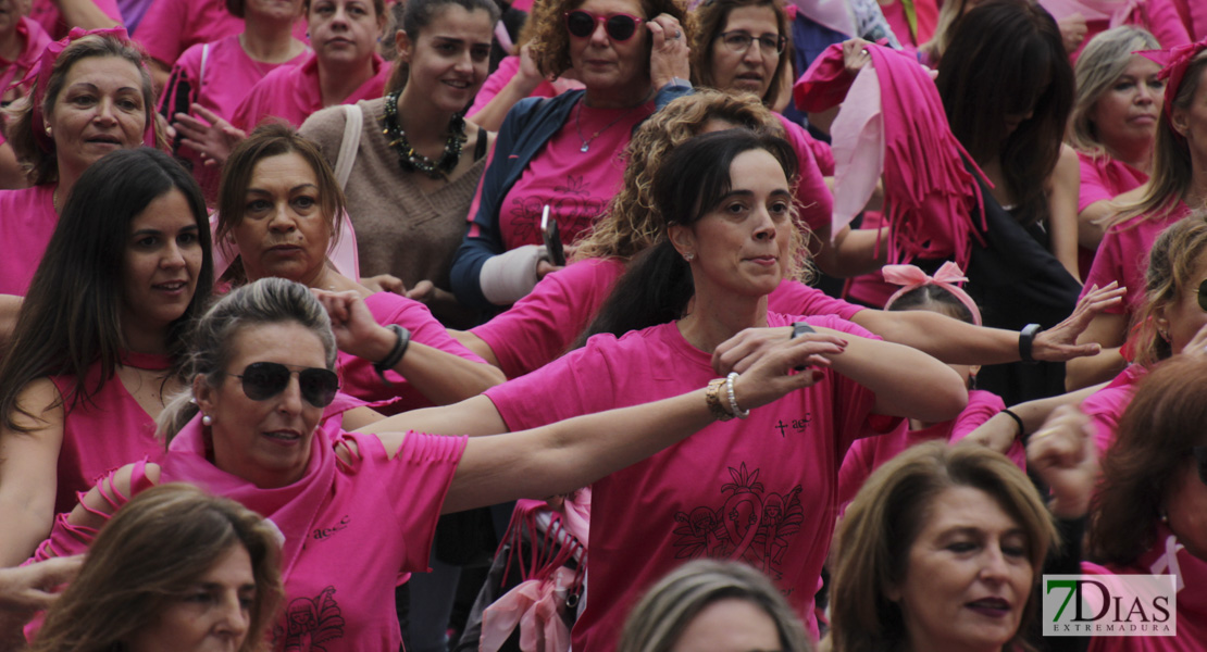 Imágenes del Zumba solidario contra el cáncer