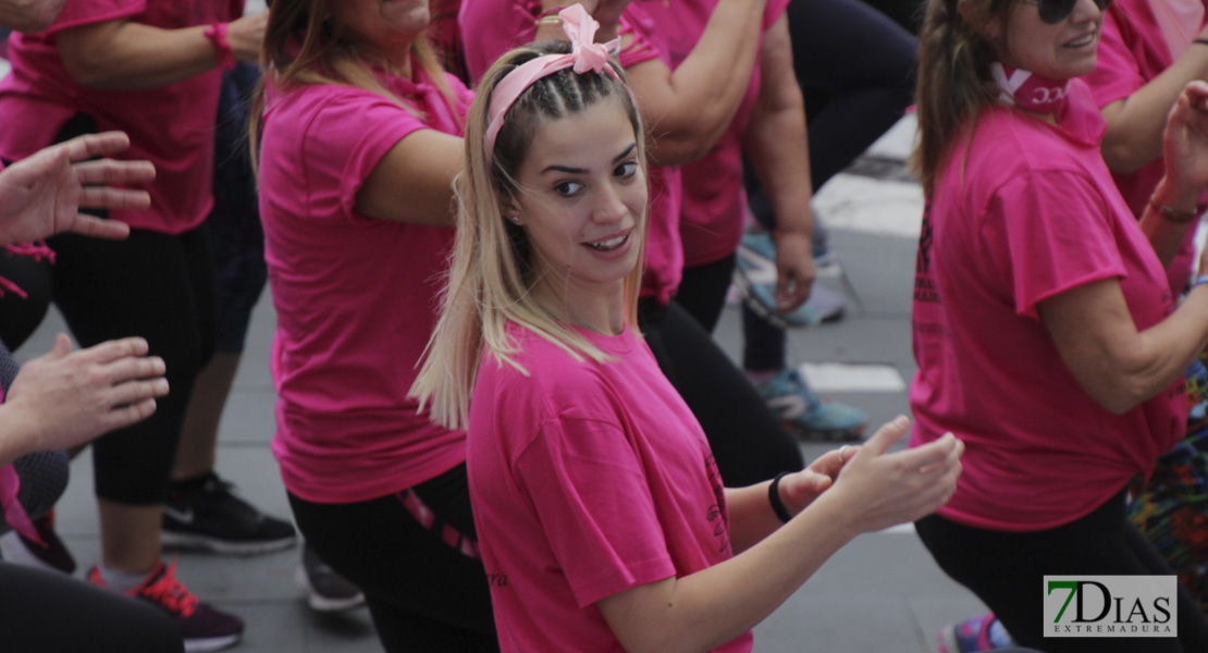 Imágenes del Zumba solidario contra el cáncer