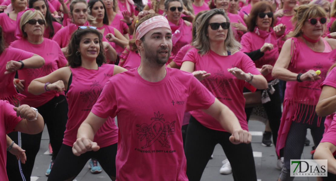 Imágenes del Zumba solidario contra el cáncer