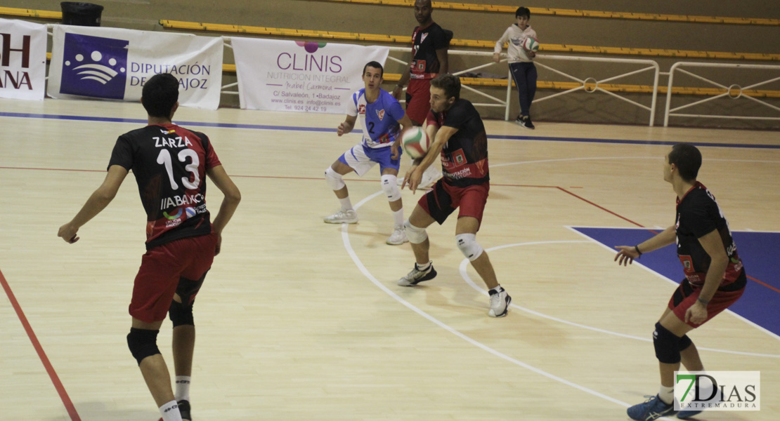 Imágenes del Pacense Voleibol - Vigo Voleibol