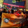 Imágenes de los bomberos extremeños manifestándose en Madrid