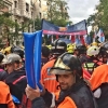 Imágenes de los bomberos extremeños manifestándose en Madrid