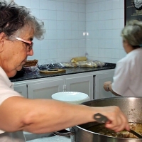 ‘San Vicente de Paúl’ necesita huevos, embutidos, pescado, fruta, champú…