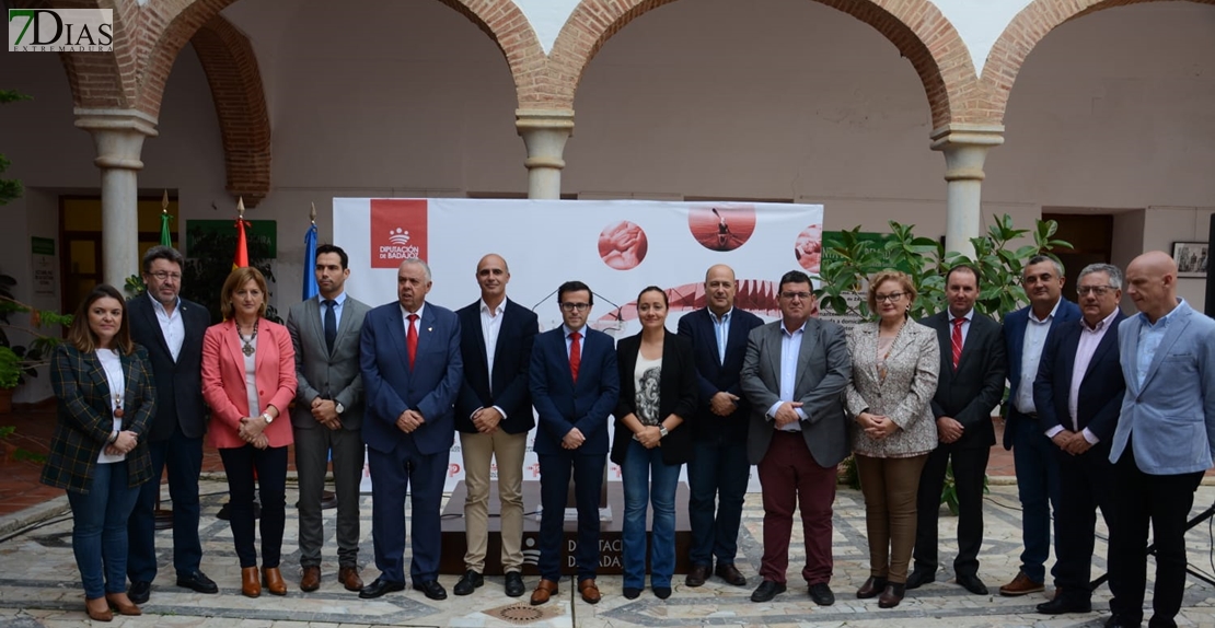 La Diputación presenta en Zafra unos presupuestos y cuentas saneadas