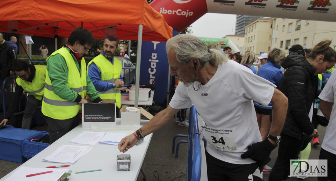 Imágenes de la Carrera Solidaria Badajoz Contra el Cáncer I