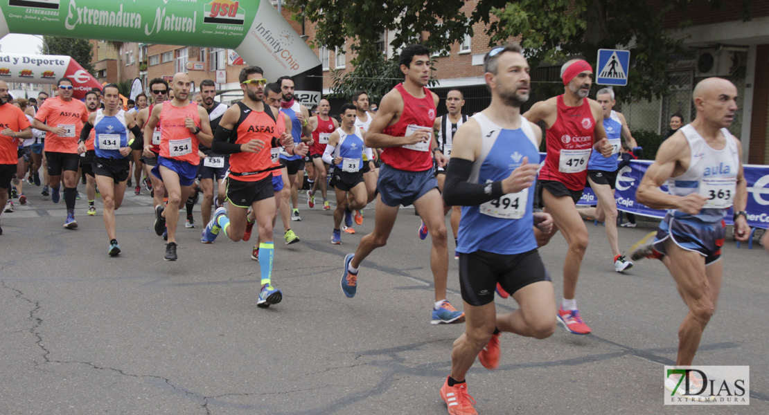 Imágenes de la Carrera Solidaria Badajoz Contra el Cáncer I