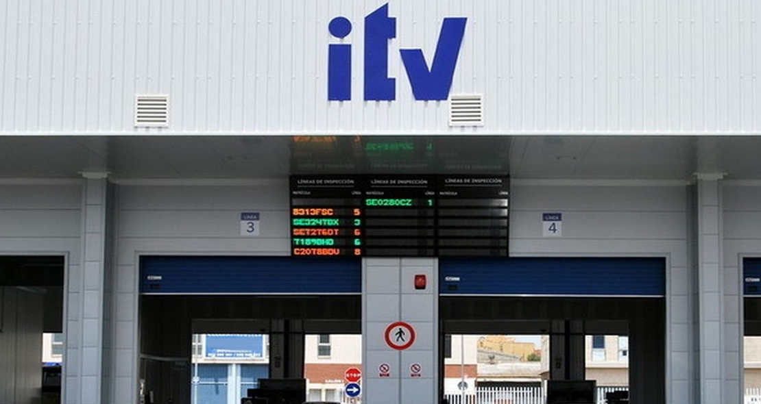 Llerena acoge un equipo móvil de ITV para vehículos agrícolas