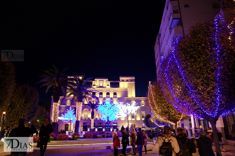 Gran ambiente en Badajoz para recibir la Navidad