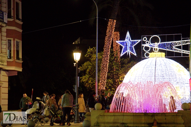 Gran ambiente en Badajoz para recibir la Navidad