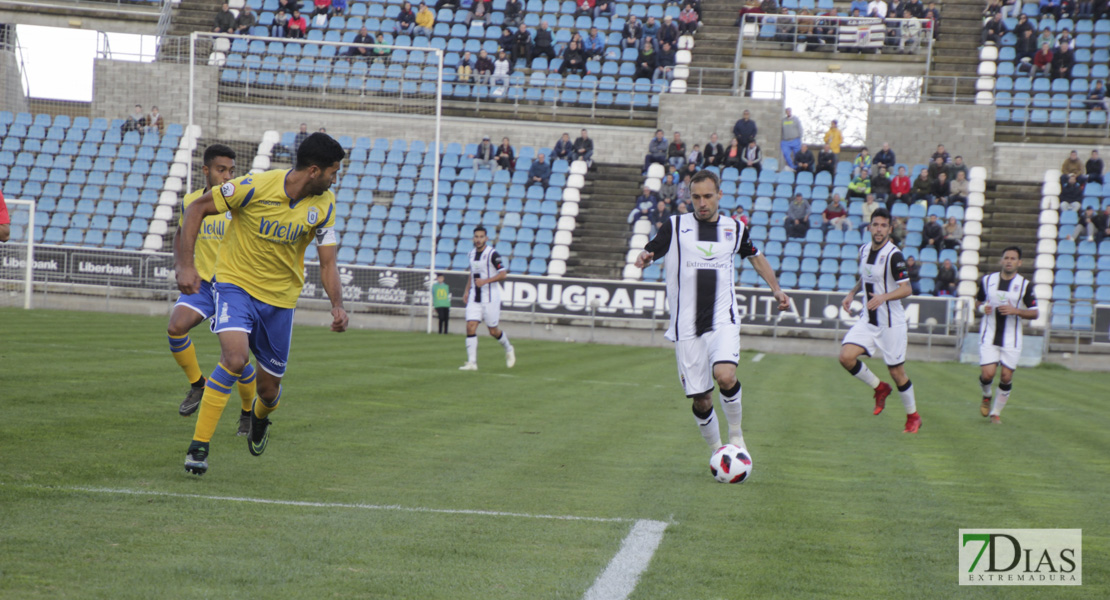 Imágenes del CD. Badajoz 1 - 0 Melilla