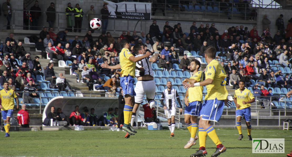 Imágenes del CD. Badajoz 1 - 0 Melilla