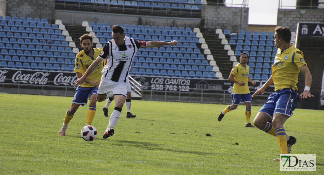 Imágenes del CD. Badajoz 1 - 0 Melilla