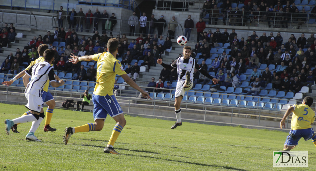 Imágenes del CD. Badajoz 1 - 0 Melilla