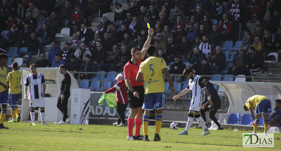 Imágenes del CD. Badajoz 1 - 0 Melilla