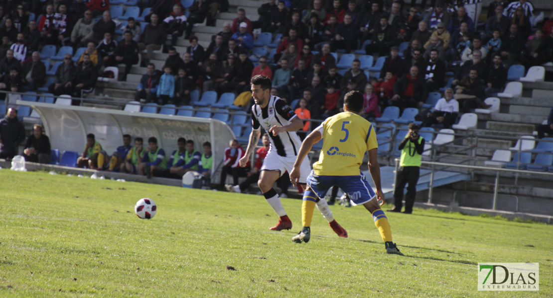 Imágenes del CD. Badajoz 1 - 0 Melilla