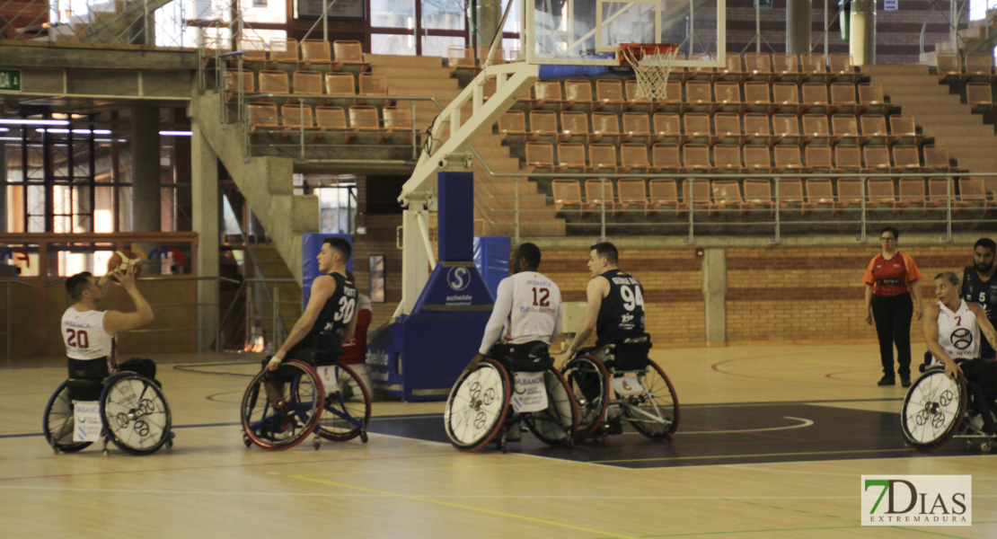 Imágenes del Mideba Extremadura - Amfiv Vigo