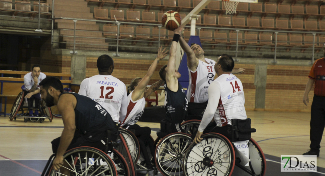 Imágenes del Mideba Extremadura - Amfiv Vigo