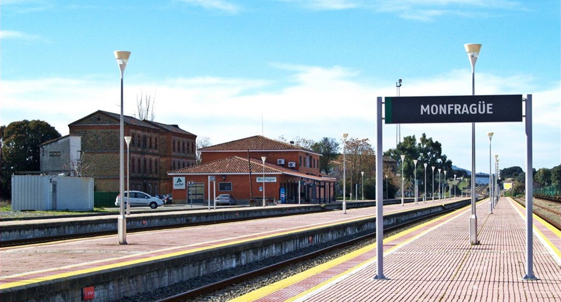 ?Adif licita obras complementarias en tres tramos de la línea de alta velocidad Madrid