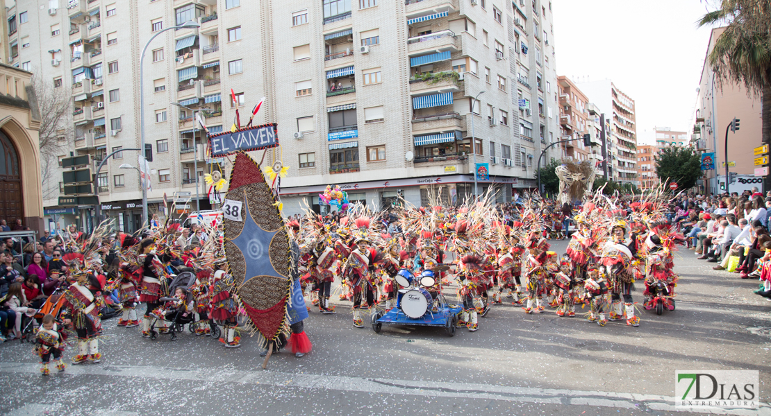 Los mejores estandartes del Desfile de Comparsas del Carnaval de Badajoz