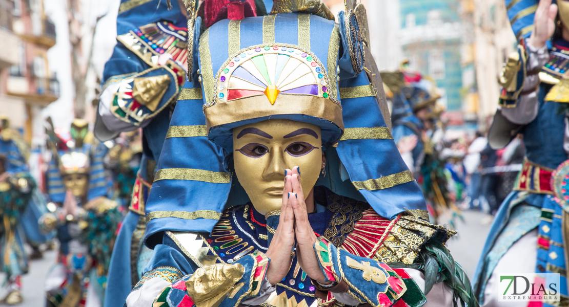 El carnaval se despide en San Roque con el Entierro de la Sardina