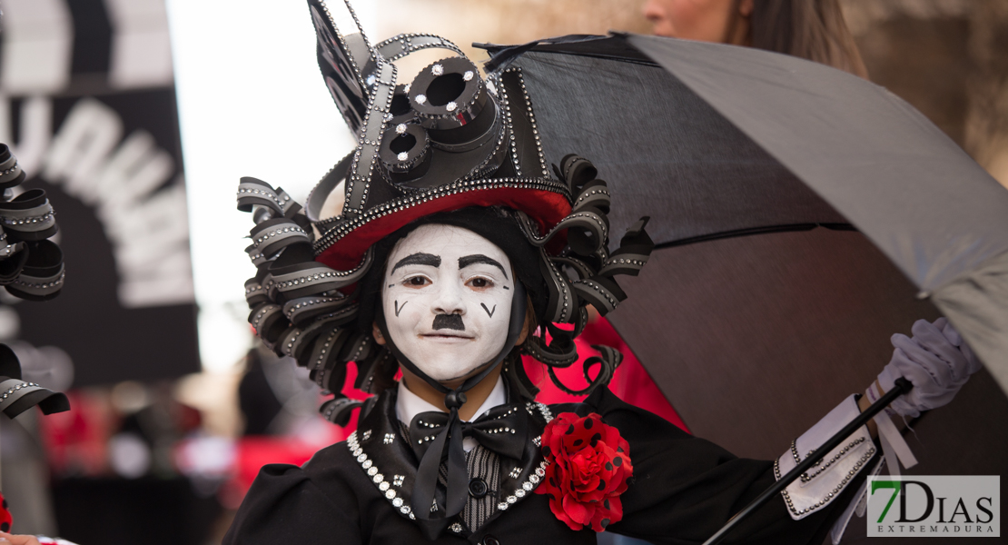 Gran nivel en el desfile de comparsas infantil del Carnaval de Badajoz