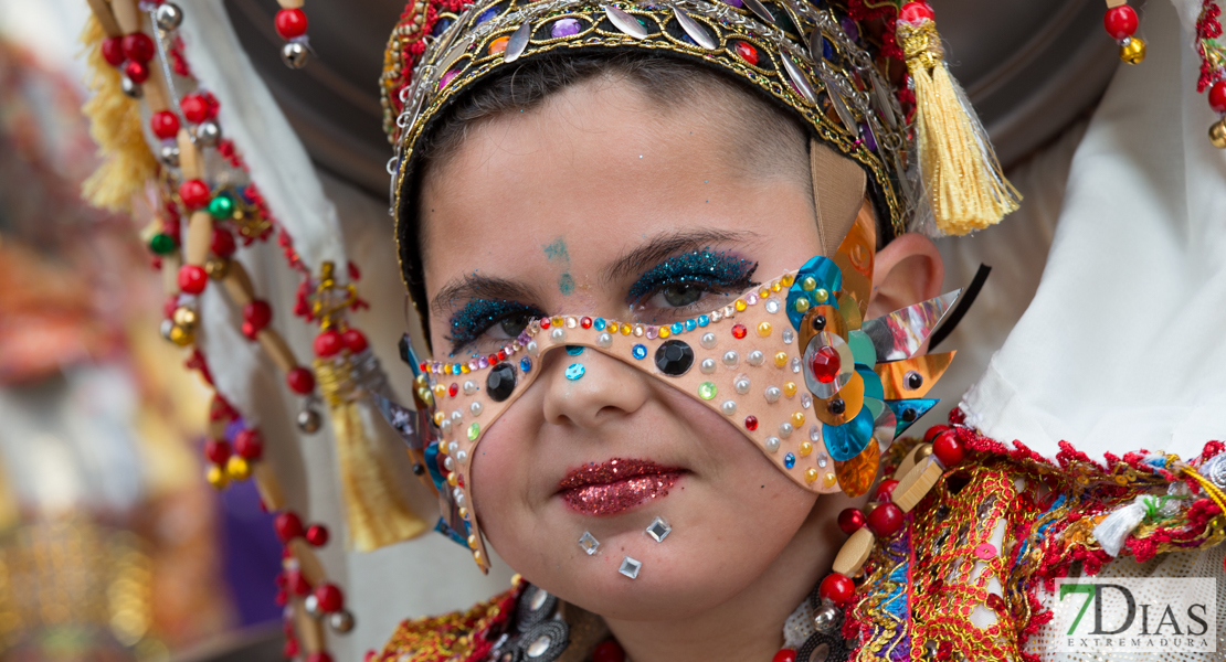 Gran nivel en el desfile de comparsas infantil del Carnaval de Badajoz