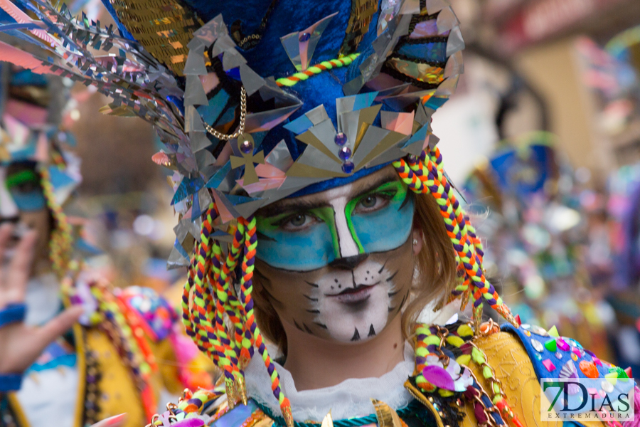 Gran nivel en el desfile de comparsas infantil del Carnaval de Badajoz