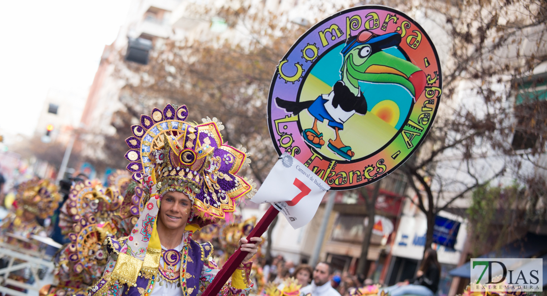 Gran nivel en el desfile de comparsas infantil del Carnaval de Badajoz