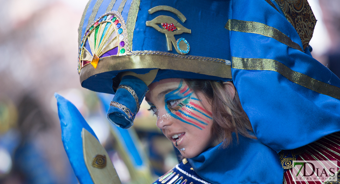 Gran nivel en el desfile de comparsas infantil del Carnaval de Badajoz