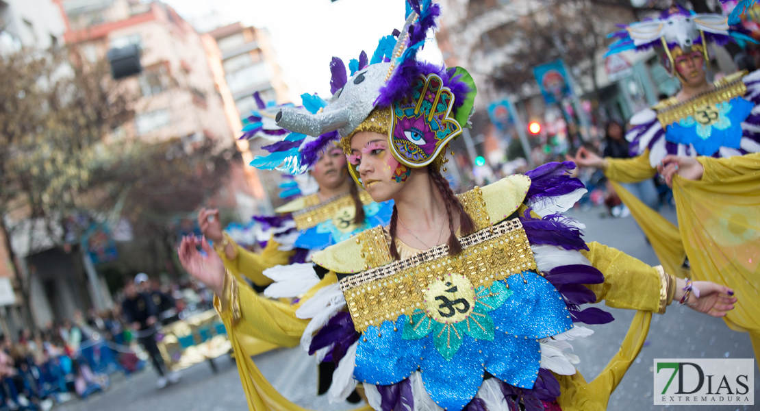 Gran nivel en el desfile de comparsas infantiles del Carnaval de Badajoz (PARTE II)